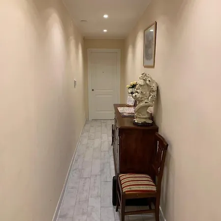 Baldassini بيت ضيافة 4*